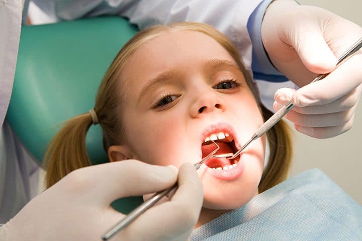 dos-and-donts-of-your-childs-first-visit-with-the-dentist